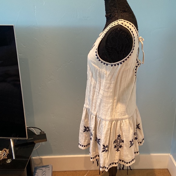 Anthropologie cream with blue embroidery mini dress - size medium - Picture 2 of 5